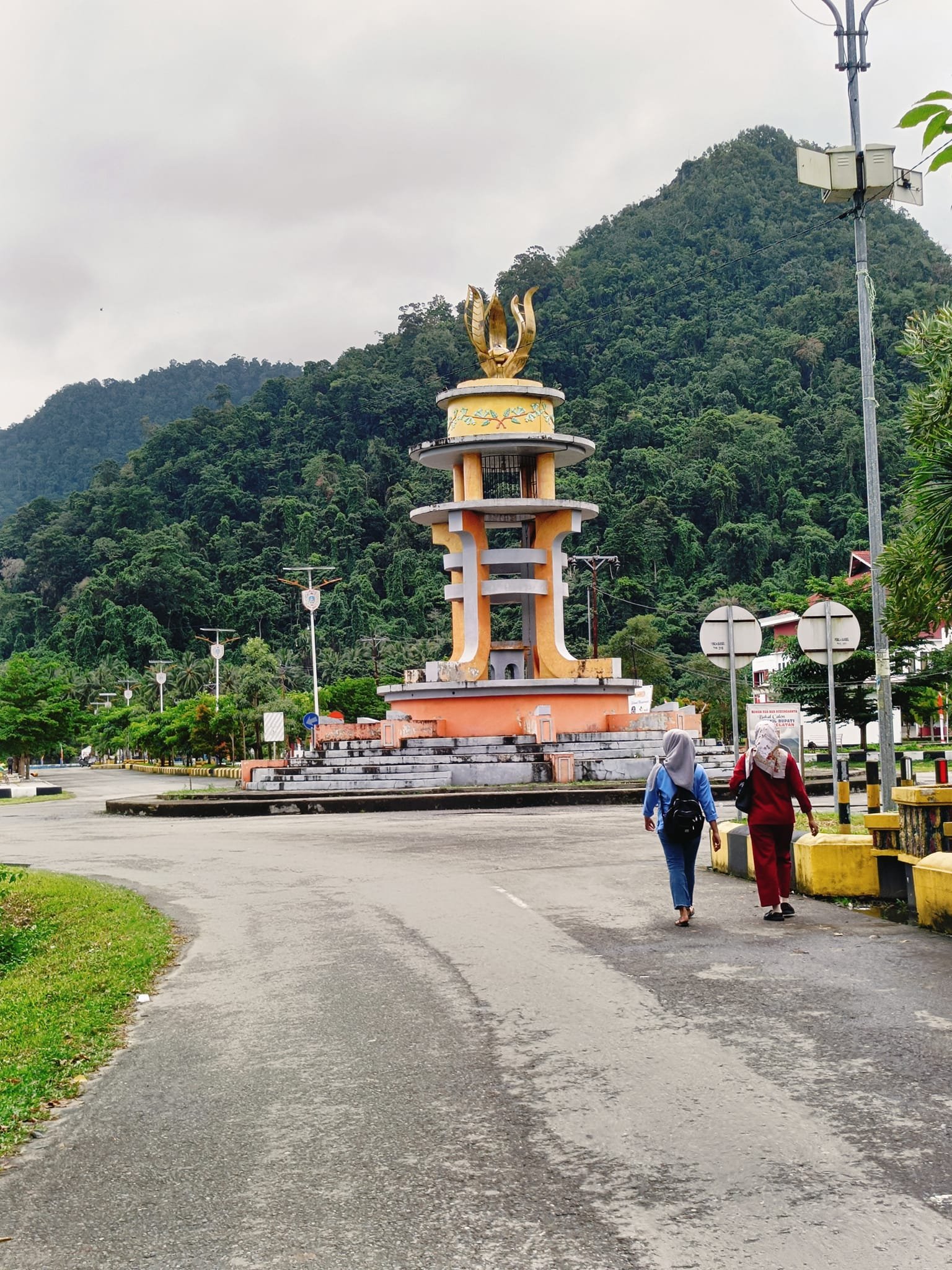Dinas Perikanan Buru Selatan Mendapatkan Bantuan Kapal